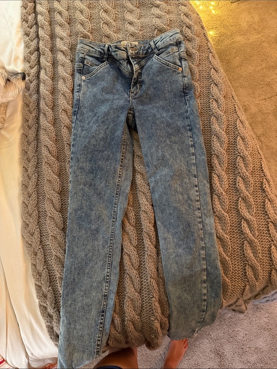 We The Free Denim - We The Free Women's High-Rise Washed Blue Straight Jeans